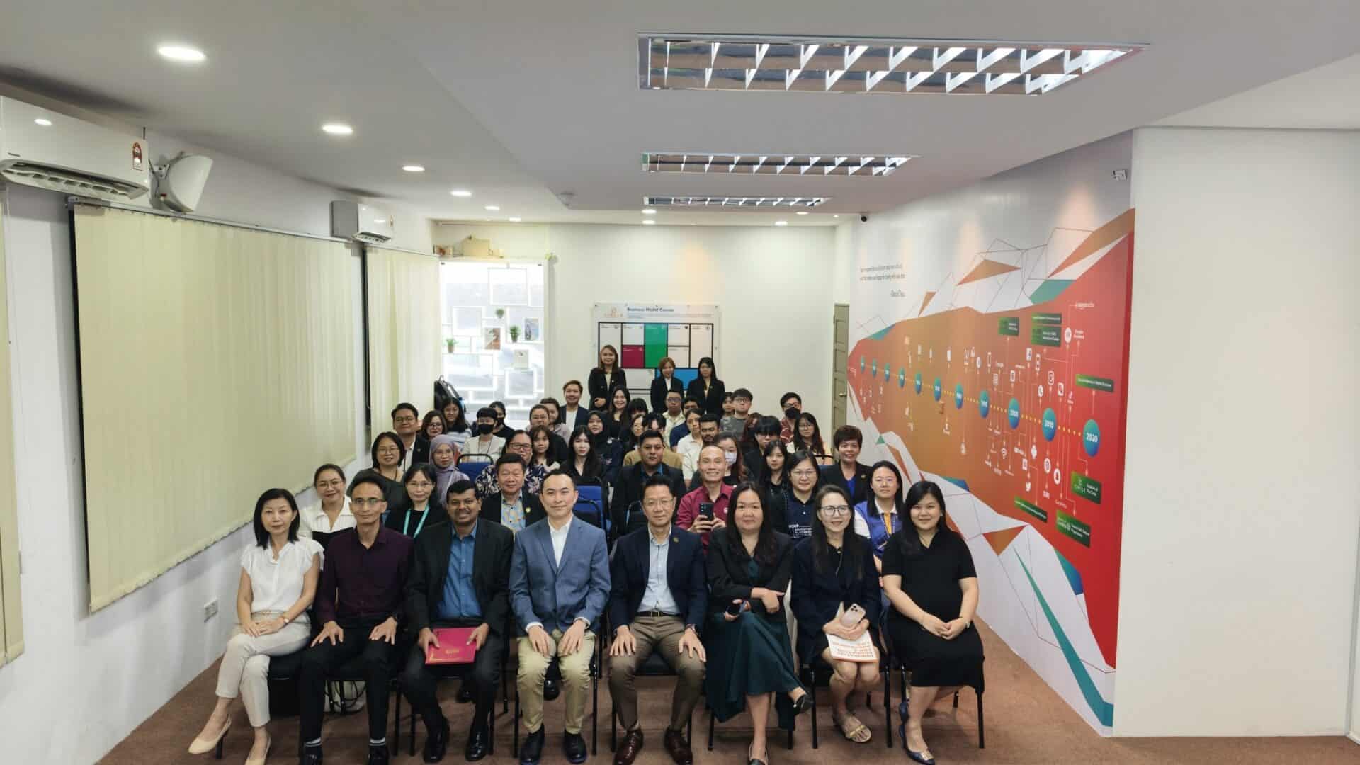 fame, wou, postgraduate, education, kuching