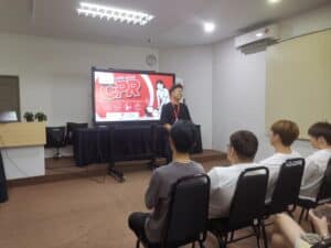 fame, cpr, college, kuching, free education