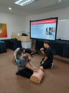 fame, cpr, college, kuching, free education